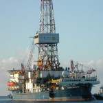 Het boorschip Discoverer van Shell, waarmee de oliemaatschappij proefboringen wil uitvoeren bij Alaska (foto Shell / AP)