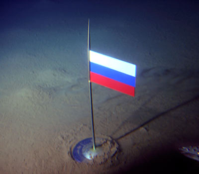 Rusland plaatste in 2007 een vlag op de zeebodem aan de Noordpool.