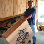 Andy Wilson in het Haida Heritage Centre