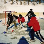 Een winterse broomballwedstrijd in Montreal.